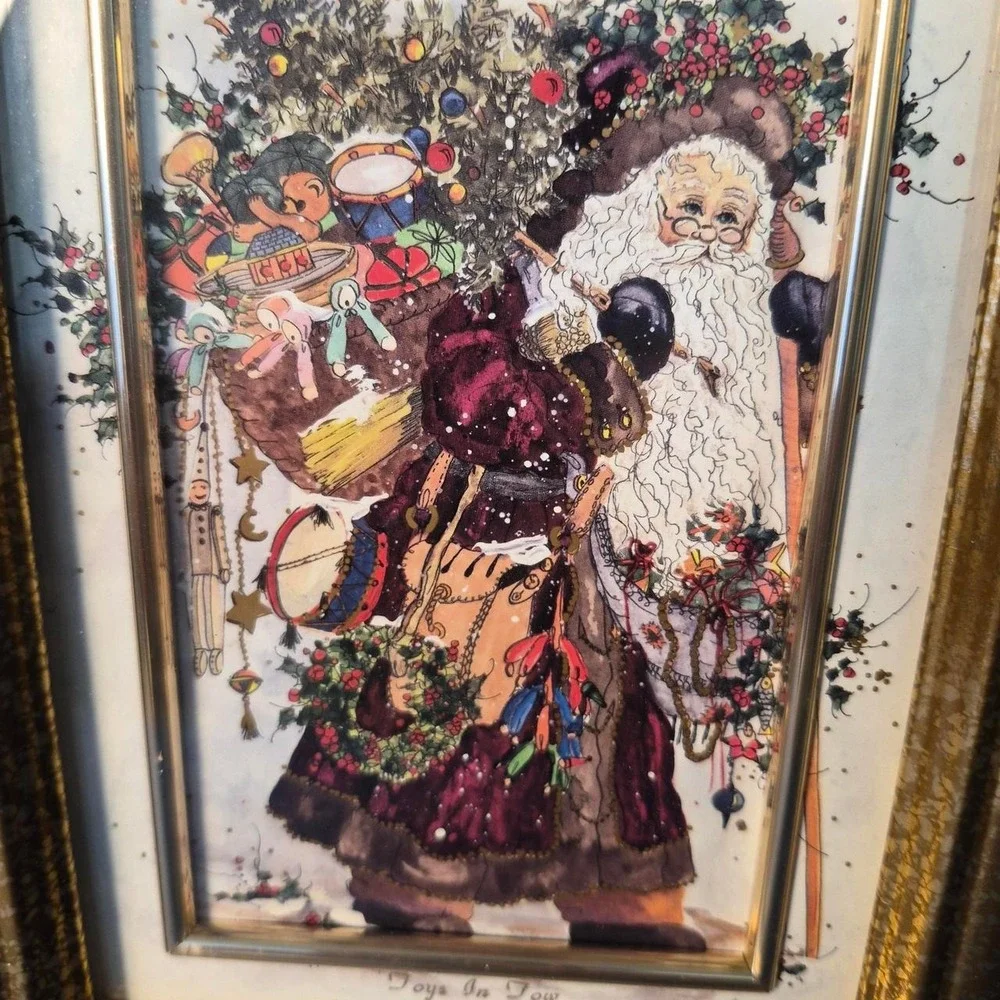 Santa Claus Christmas print in gold frame #christmas #holiday